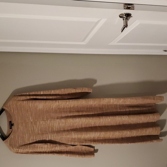 Banana Republic Knit Drsses - Picture 2 of 8